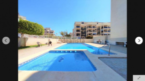 CANET PLAYA MAGNIFICO APTO FAMILIAR con PISCINA y GARAJE